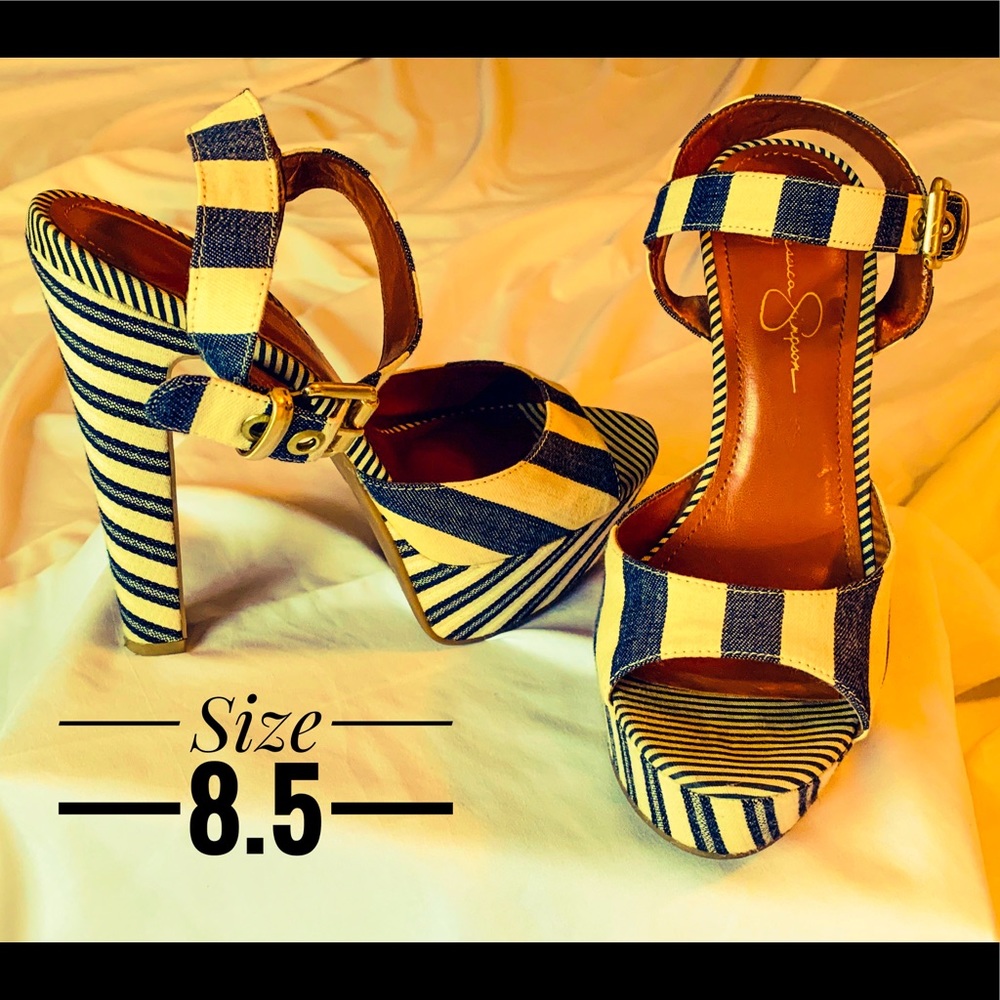 Jessica Simpson’s High Heel Shoes